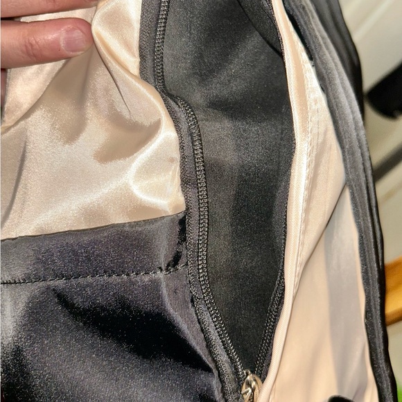 BearPaw Two-Tone Backpack and Computer Holder - Picture 6 of 12